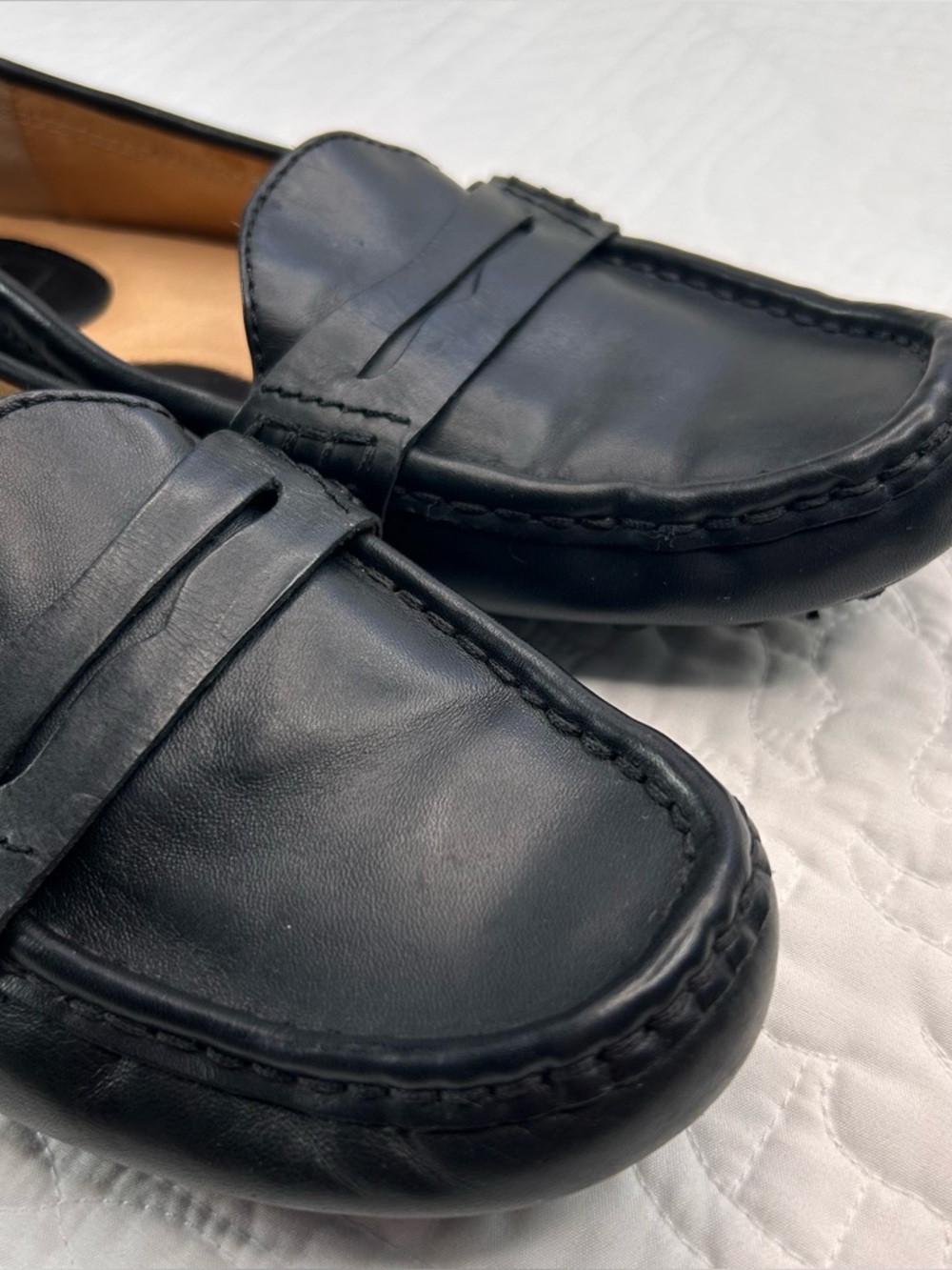 FRYE •8.5• Rebecca Black Leather Penny Loafer - Picture 3 of 8